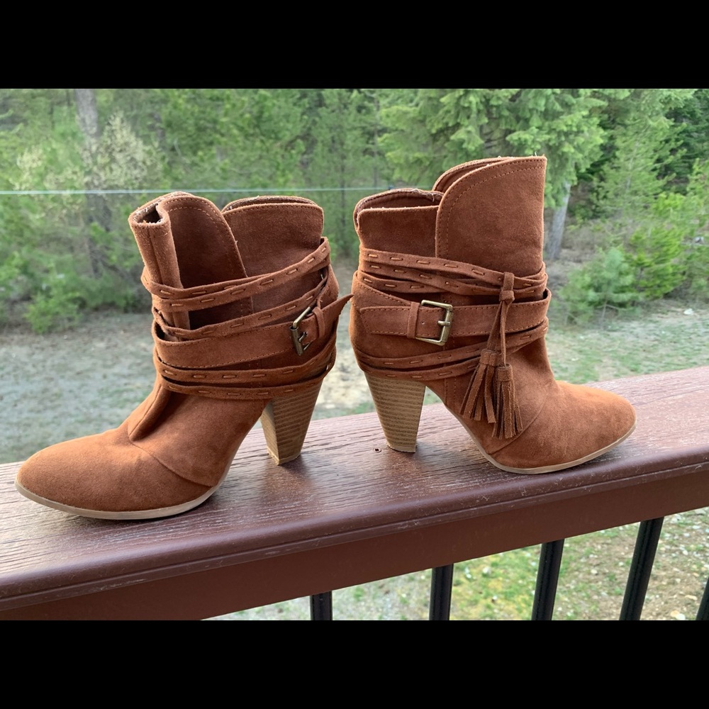 Ankle boots - Picture 3 of 3